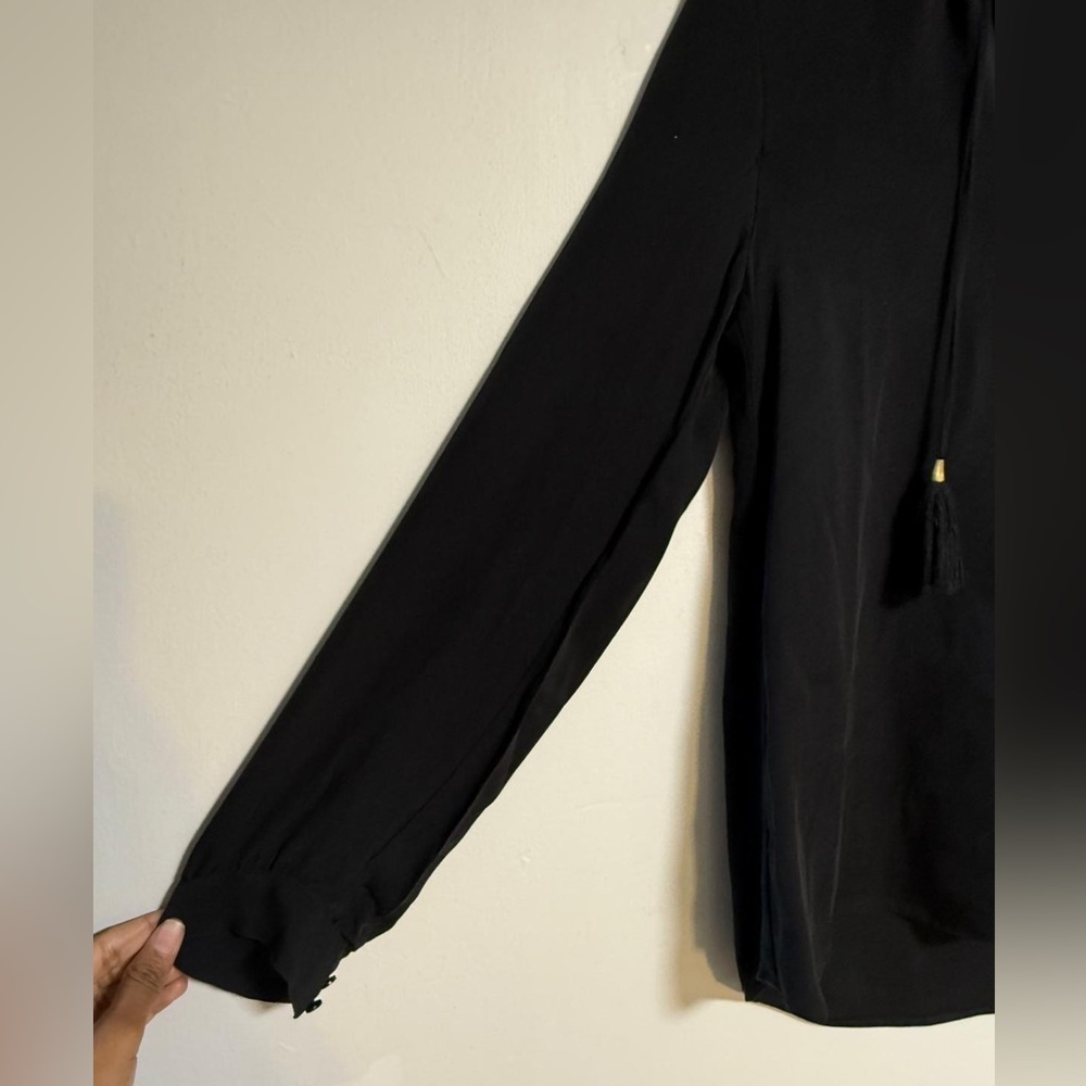 Equipment Femme Black Silk Long Sleeve Tassel Blouse Women’s Size S - Picture 3 of 8